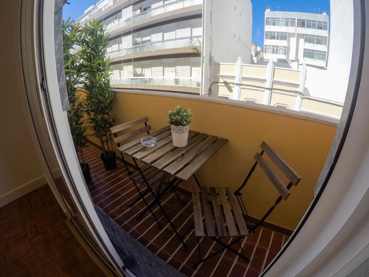 דירות Luxury Flat In פארו מראה חיצוני תמונה