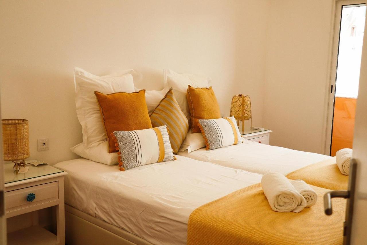 דירות Luxury Flat In פארו מראה חיצוני תמונה